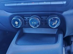 Nissan Magnite 1.0 Visia AMT - Image 11