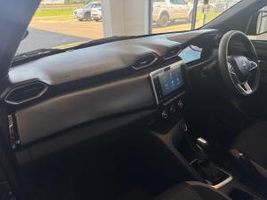 Nissan Magnite 1.0T Acenta CVT - Image 7