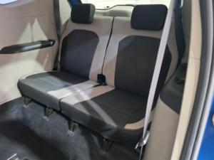 Renault Triber 1.0 Prestige - Image 11