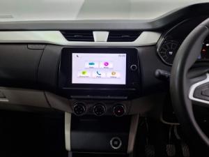 Renault Triber 1.0 Prestige - Image 8