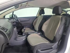 Citroen C4 VTi 120 coupe Seduction - Image 10