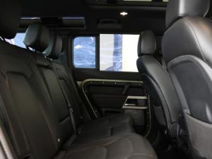 Land Rover Defender 110 D350 X - Image 10