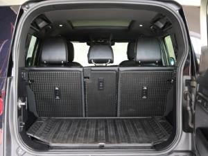 Land Rover Defender 110 D350 X - Image 11