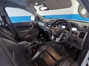 Ford Everest 2.2TDCi XLT - Image 15