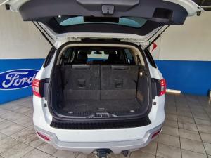 Ford Everest 2.2TDCi XLT - Image 5
