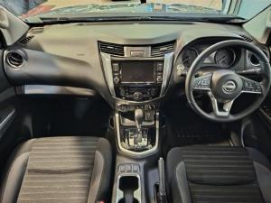 Nissan Navara 2.5DDTi double cab LE 4x4 - Image 7