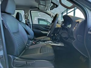 Nissan Navara 2.5DDTi double cab LE 4x4 - Image 7