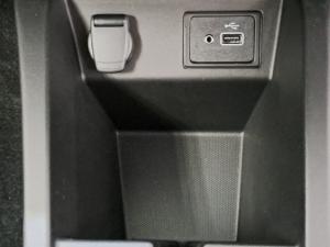 Renault Kwid 1.0 Techno manual - Image 11