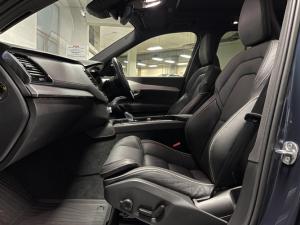 Volvo XC90 B6 AWD Inscription - Image 11