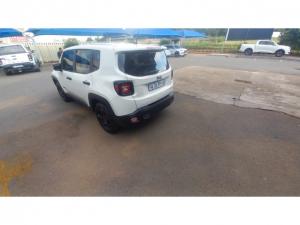 Jeep Renegade 1.6L Sport - Image 1