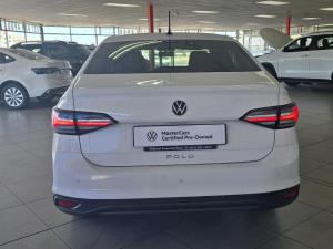 Volkswagen Polo sedan 1.6 manual - Image 5