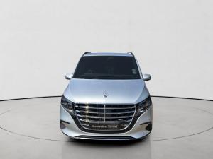 Mercedes-Benz V-Class V300d Exclusive - Image 2
