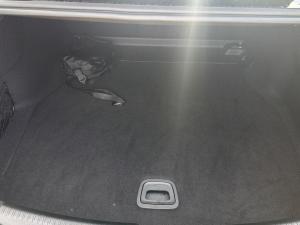 Mercedes-Benz C-Class C200 Avantgarde - Image 10