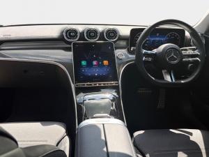 Mercedes-Benz C-Class C200 Avantgarde - Image 11