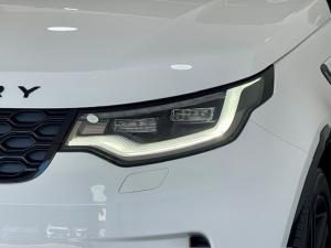 Land Rover Discovery D300 R-Dynamic HSE - Image 17
