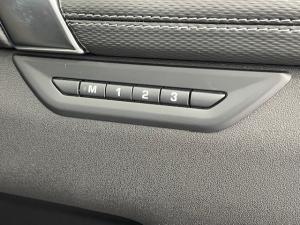 Land Rover Discovery Sport D200 R-Dynamic SE - Image 23