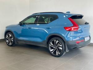 Volvo XC40 B4 Plus Dark - Image 3