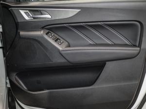 GWM P300 2.0T double cab SX auto - Image 17