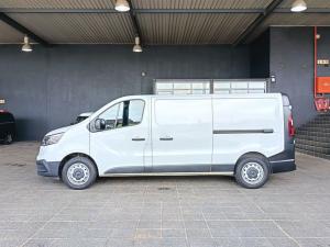 Renault Trafic 2.0dCi panel van - Image 4