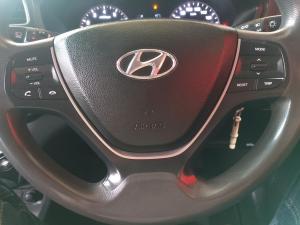 Hyundai i20 1.4 Motion auto - Image 15