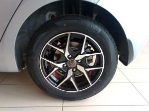 Hyundai i20 1.4 Motion auto - Image 6