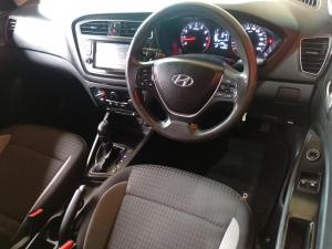 Hyundai i20 1.4 Motion auto - Image 9