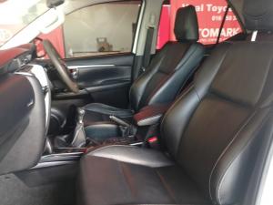 Toyota Fortuner 2.4GD-6 manual - Image 13