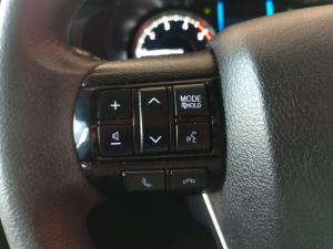Toyota Fortuner 2.4GD-6 manual - Image 20