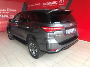 Toyota Fortuner 2.4GD-6 auto - Image 5
