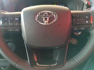 Toyota Hilux 2.8GD-6 double cab Legend 55 - Image 16