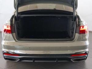 Audi A4 35TFSI Black Edition - Image 13