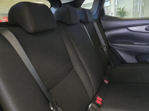 Nissan Qashqai 1.2T Visia - Image 12