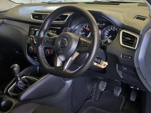 Nissan Qashqai 1.2T Visia - Image 18