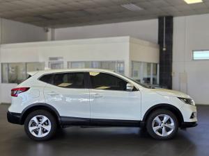 Nissan Qashqai 1.2T Visia - Image 6
