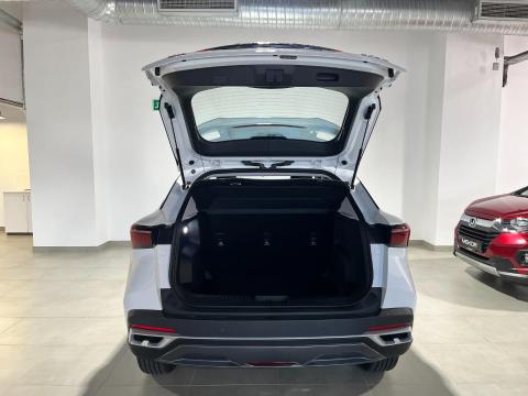 Image Omoda C5 1.5T 230T Street +