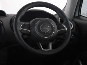 Jeep Renegade 1.4T Sport - Image 22