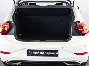 Volkswagen Polo hatch 1.0TSI Life auto - Image 14