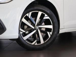 Volkswagen Polo hatch 1.0TSI Life auto - Image 3