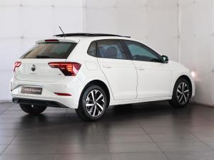 Volkswagen Polo hatch 1.0TSI Life auto - Image 9