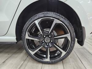 Volkswagen Polo Vivo hatch 1.4 - Image 4