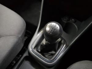 Volkswagen Polo Vivo hatch 1.4 - Image 8