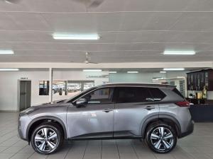 Nissan X Trail 2.5 Acenta Plus CVT - Image 2