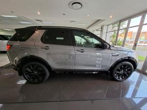 Land Rover Discovery Sport D200 R-Dynamic SE - Image 16