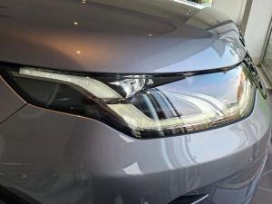 Land Rover Discovery Sport D200 R-Dynamic SE - Image 30