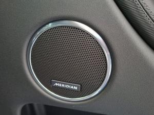 Land Rover Discovery Sport D200 R-Dynamic SE - Image 5