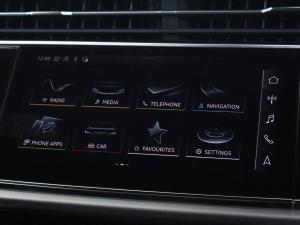 Audi Q8 55TFSI quattro - Image 22