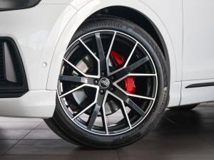Audi Q8 55TFSI quattro - Image 3