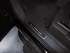 Land Rover Defender 110 D300 X-Dynamic HSE - Image 16