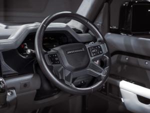 Land Rover Defender 110 D300 X-Dynamic HSE - Image 20