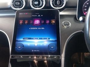 Mercedes-Benz C-Class C200 Avantgarde - Image 13